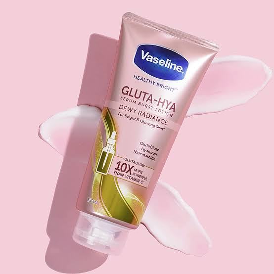 Vaseline Gluta-Hya Serum Burst Lotion in Dewy Radiance 330ml